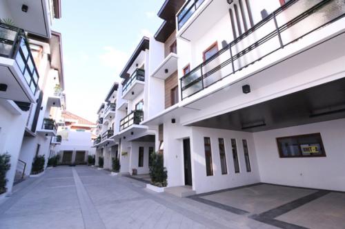 FOR SALE: Apartment / Condo / Townhouse Manila Metropolitan Area > Quezon 3