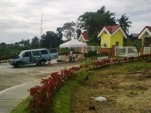 PRICE PER SQ.M.Supreme Lot- P 13,000/sq.m. 