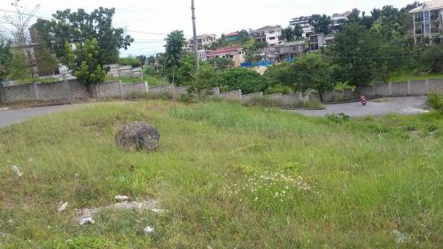 PRICE   P 12,5000/sq.m. Less 25% off on Selected Lots.  TERMS OF PAYMENT; INHOUSE FINANCING ONLY.  For spot Cash payment Less 20% Discount  