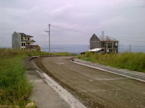 ENCOMIENDA SHARE: Price per sq.m.-P 10,200/sq.m. Price per sq.m.-P 10,500/sq.m. Price per sq.m.-P 10,800/sq.m. Price per sq.m.-P 11,100/sq.m. Price per sq.m.-P 11,400/sq.m. Price per sq.m.-P 11,700/sq.m. Terms: 20% downpayment 80% Balance - 2 years to pay