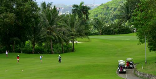 Clubhouse with Function Rooms,Ballroom/Conference Hall and Discotheque, First Class Restaurant/Coffee Shop/Bar, Spanish Type Villa with Air Conditioner and Hot Water, Open Tennis Courts, Open Basketball Courts, Swimming Pool