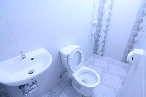 FOR SALE: Apartment / Condo / Townhouse Manila Metropolitan Area > Quezon 2