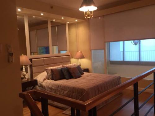 FOR RENT / LEASE: Apartment / Condo / Townhouse Manila Metropolitan Area > Makati