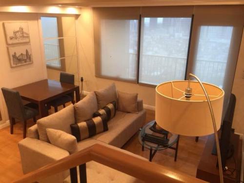 FOR RENT / LEASE: Apartment / Condo / Townhouse Manila Metropolitan Area > Makati 3