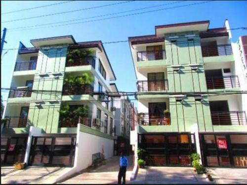 FOR SALE: Apartment / Condo / Townhouse Manila Metropolitan Area > Quezon 3
