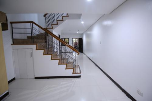 FOR SALE: Apartment / Condo / Townhouse Manila Metropolitan Area > San Juan 3