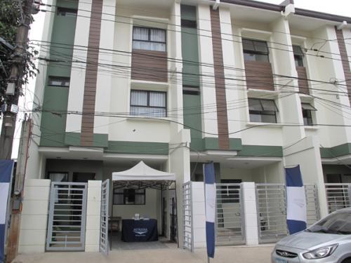 FOR SALE: Apartment / Condo / Townhouse Manila Metropolitan Area > Quezon