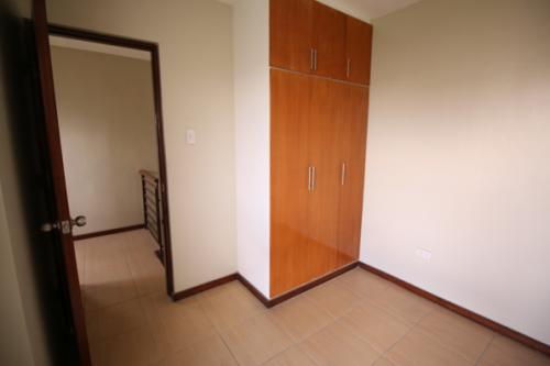 FOR SALE: Apartment / Condo / Townhouse Manila Metropolitan Area > Pasig 5