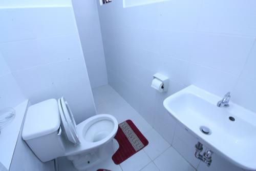 FOR SALE: Apartment / Condo / Townhouse Manila Metropolitan Area > Quezon 3