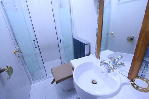 FOR SALE: Apartment / Condo / Townhouse Manila Metropolitan Area > Quezon 4