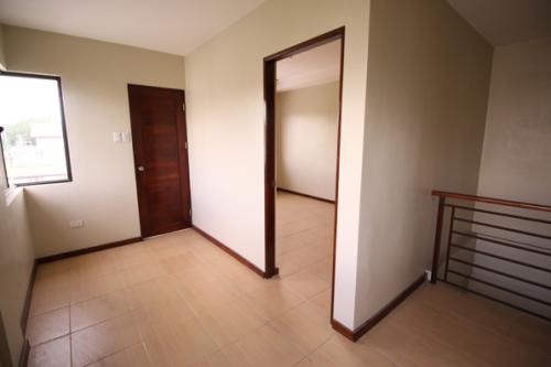 FOR SALE: Apartment / Condo / Townhouse Manila Metropolitan Area > Pasig 7
