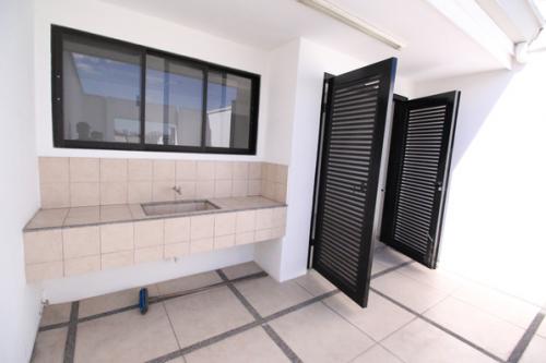 FOR SALE: Apartment / Condo / Townhouse Manila Metropolitan Area > Quezon 6