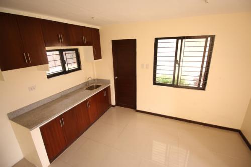 FOR SALE: Apartment / Condo / Townhouse Manila Metropolitan Area > Pasig 3