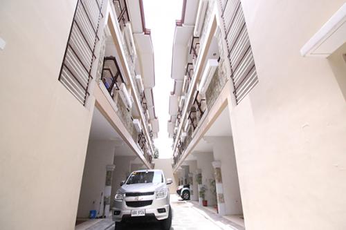 FOR SALE: Apartment / Condo / Townhouse Manila Metropolitan Area > Quezon