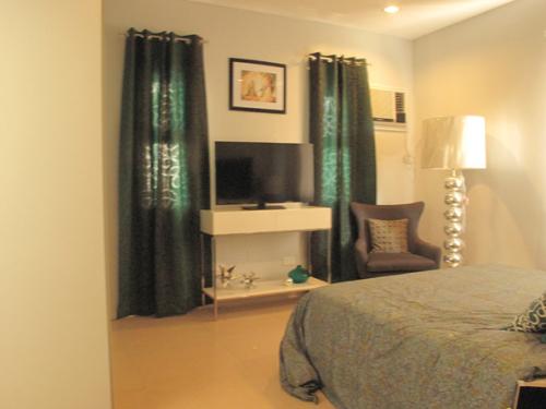 FOR SALE: Apartment / Condo / Townhouse Manila Metropolitan Area > Quezon 1