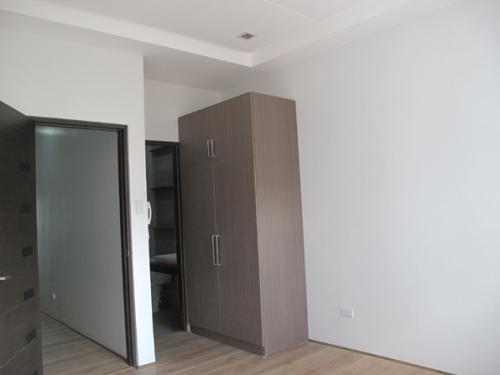 FOR SALE: Apartment / Condo / Townhouse Manila Metropolitan Area > Quezon 3