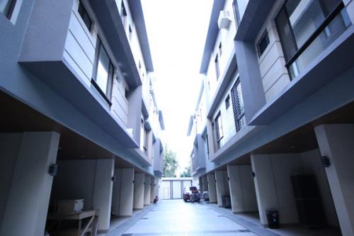 FOR SALE: Apartment / Condo / Townhouse Manila Metropolitan Area > Quezon