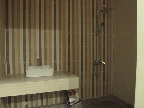 FOR SALE: Apartment / Condo / Townhouse Manila Metropolitan Area > Quezon 5
