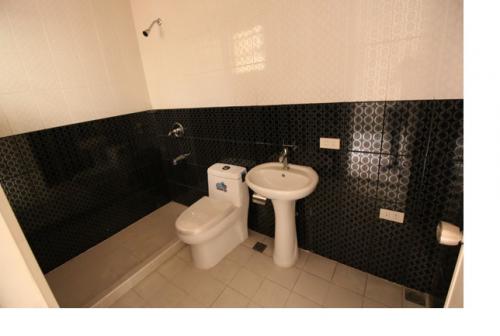 FOR SALE: Apartment / Condo / Townhouse Manila Metropolitan Area > Quezon 3