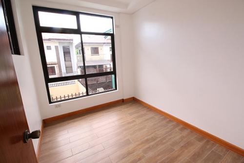 FOR SALE: Apartment / Condo / Townhouse Manila Metropolitan Area > Quezon 7