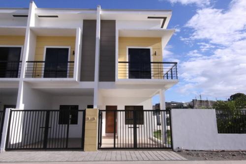 FOR SALE: Apartment / Condo / Townhouse Manila Metropolitan Area > Quezon