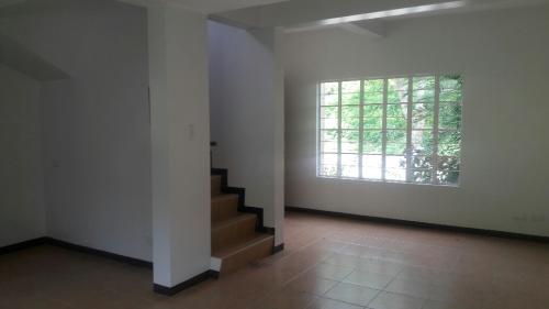 FOR SALE: House Cebu 1