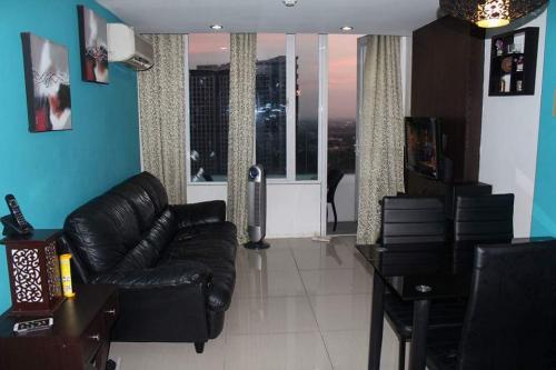 FOR SALE: Apartment / Condo / Townhouse Manila Metropolitan Area 1
