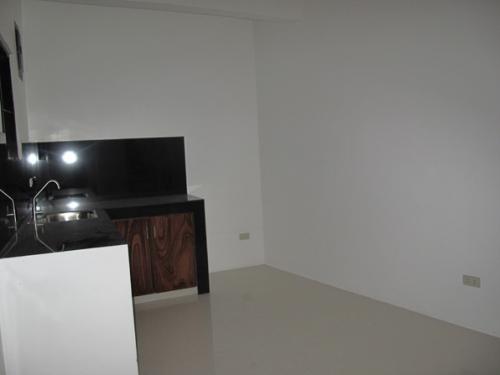 FOR SALE: Apartment / Condo / Townhouse Manila Metropolitan Area > Quezon 6