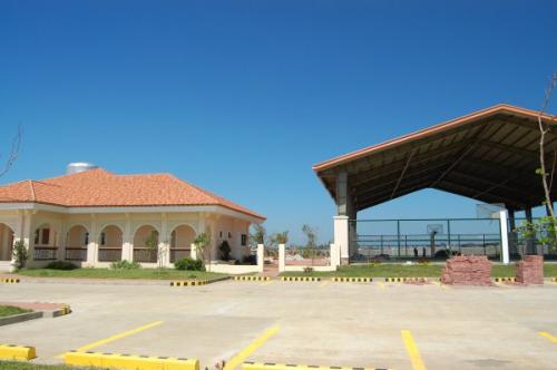 Ponteverde Royale Batangas Basketball court