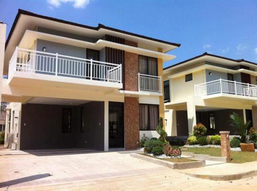 FOR SALE: Apartment / Condo / Townhouse Manila Metropolitan Area > Quezon