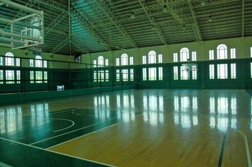 Summit point lipa  basketball court