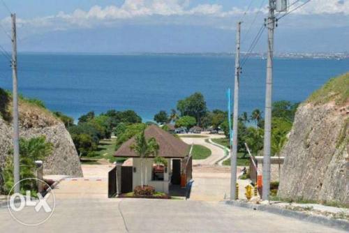 FOR SALE: Lot / Land / Farm Davao del Sur > Samal 6