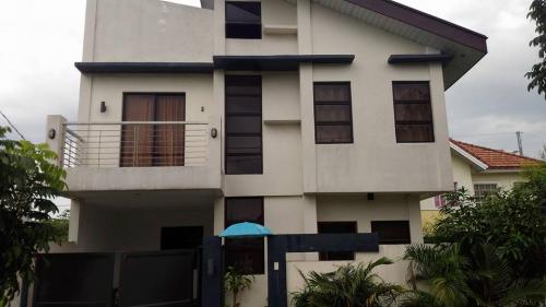 FOR SALE: Apartment / Condo / Townhouse Abra