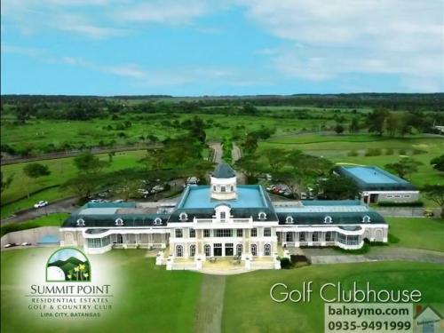 aerial view of the golf clubhouse at the brookside at summit point lipa