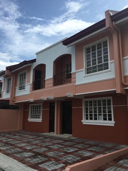 FOR SALE: Apartment / Condo / Townhouse Cavite > Imus