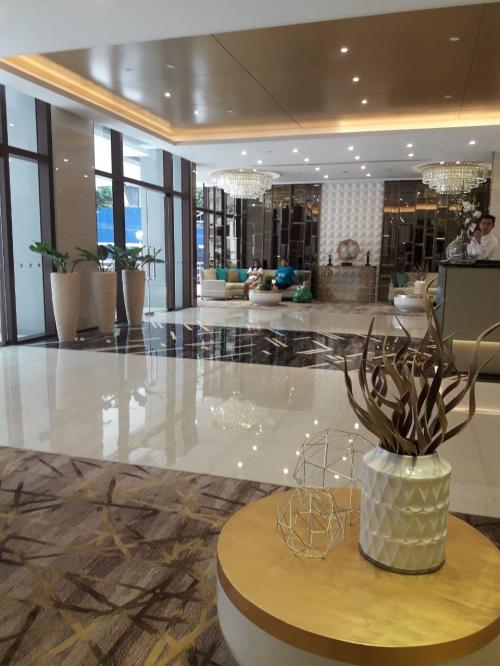 FOR SALE: Apartment / Condo / Townhouse Manila Metropolitan Area > Makati 1