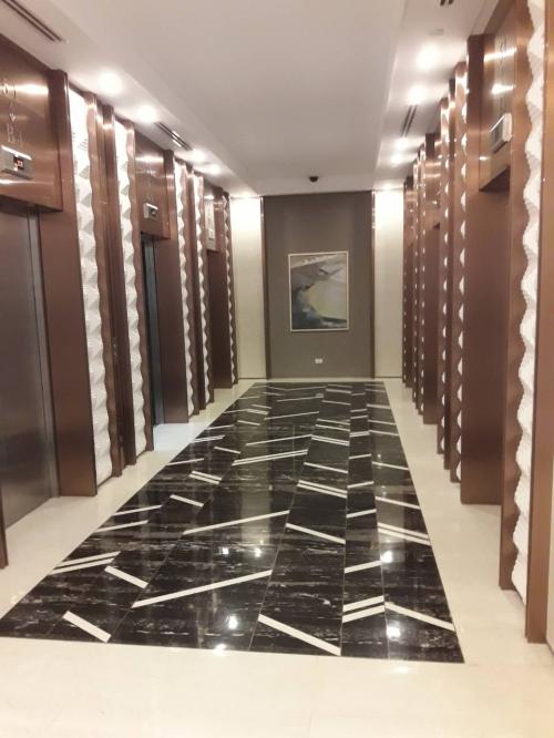 FOR SALE: Apartment / Condo / Townhouse Manila Metropolitan Area > Makati 6