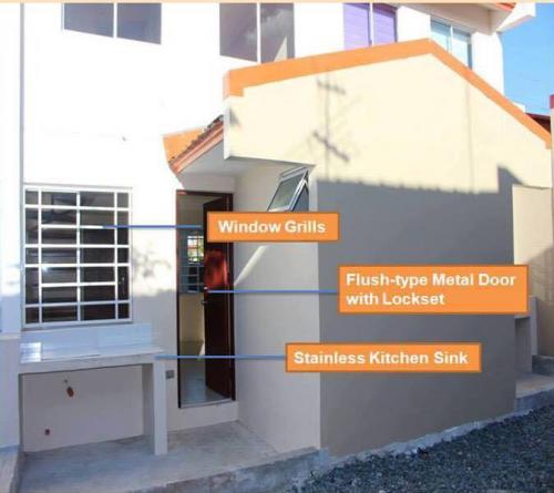 FOR SALE: Apartment / Condo / Townhouse Cavite 7