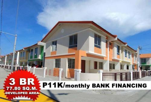 FOR SALE: Apartment / Condo / Townhouse Cavite 8