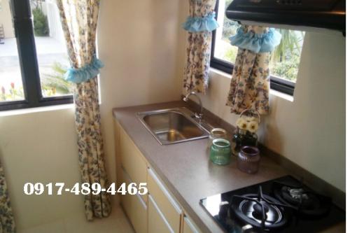 RENT TO OWN: Apartment / Condo / Townhouse Cavite > Dasmarinas 5