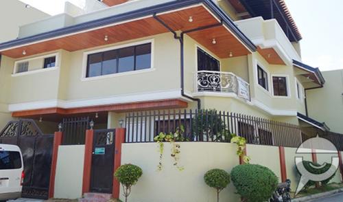 FOR SALE: House Cebu > Other areas