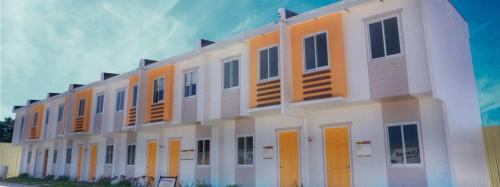 FOR SALE: Apartment / Condo / Townhouse Cebu > Other areas 1