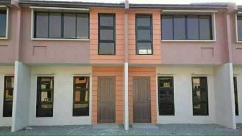 RENT TO OWN: Apartment / Condo / Townhouse Pampanga > Angeles City