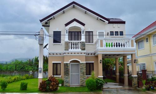 FOR SALE: Apartment / Condo / Townhouse Cebu > Other areas 1