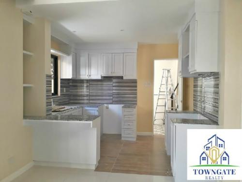 FOR SALE: House Manila Metropolitan Area 7