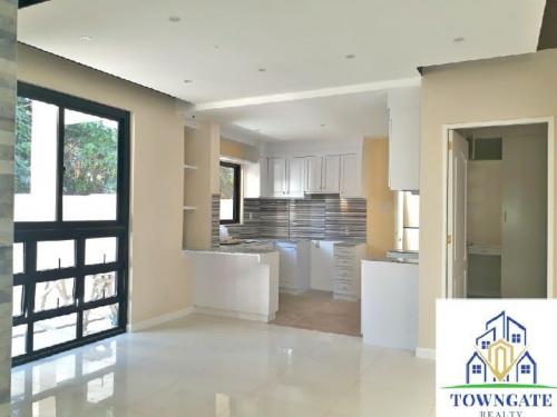 FOR SALE: House Manila Metropolitan Area 9