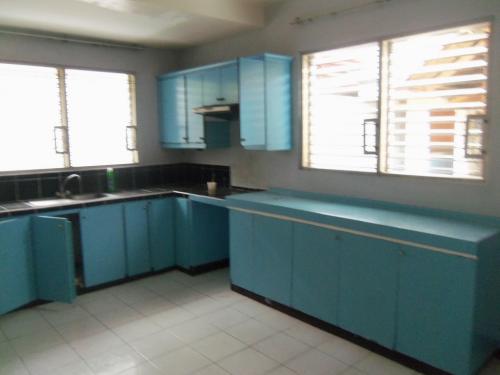FOR RENT / LEASE: House Cebu > Cebu City 2