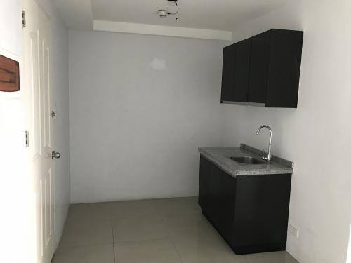 FOR RENT / LEASE: Apartment / Condo / Townhouse Manila Metropolitan Area > Makati 10