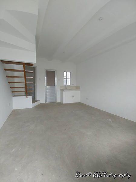 FOR SALE: Apartment / Condo / Townhouse Cavite > Dasmarinas 2