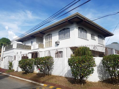 FOR SALE: House Manila Metropolitan Area > Paranaque 1